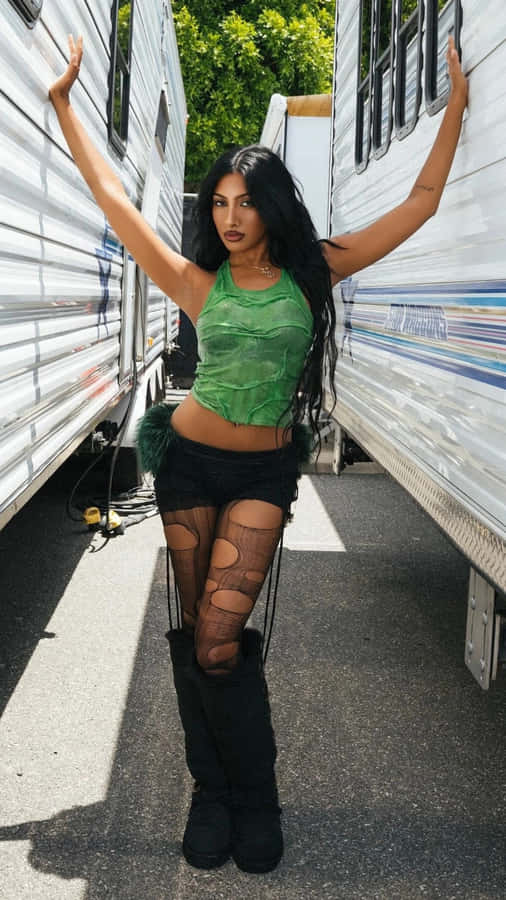 Lara Katseye Fashion Style Wallpaper