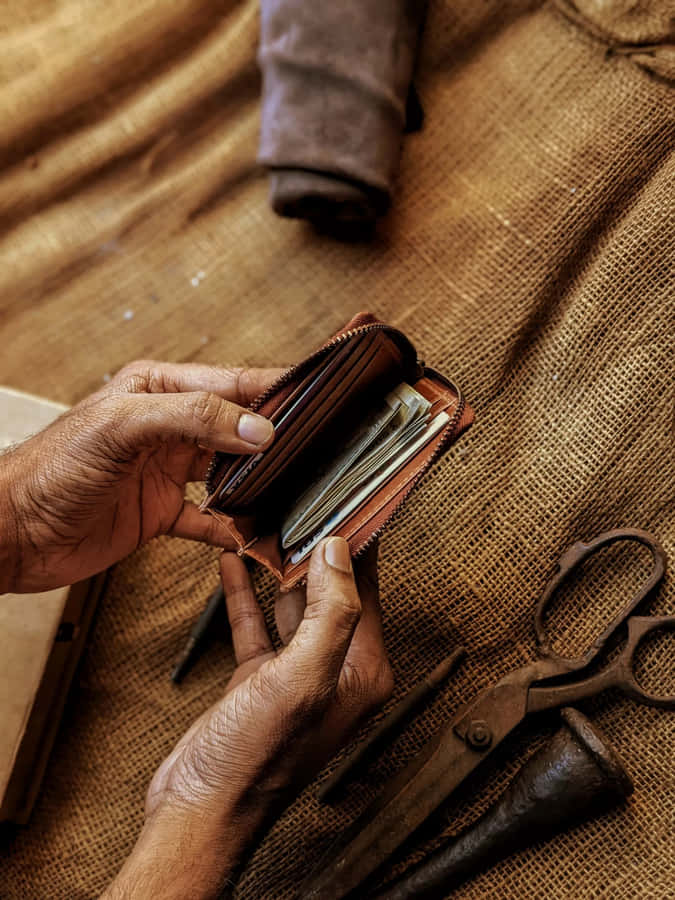 Leather Wallet Craftsmanship Wallpaper