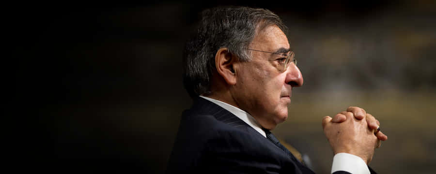 Leon Panetta Fingers Entwined Wallpaper