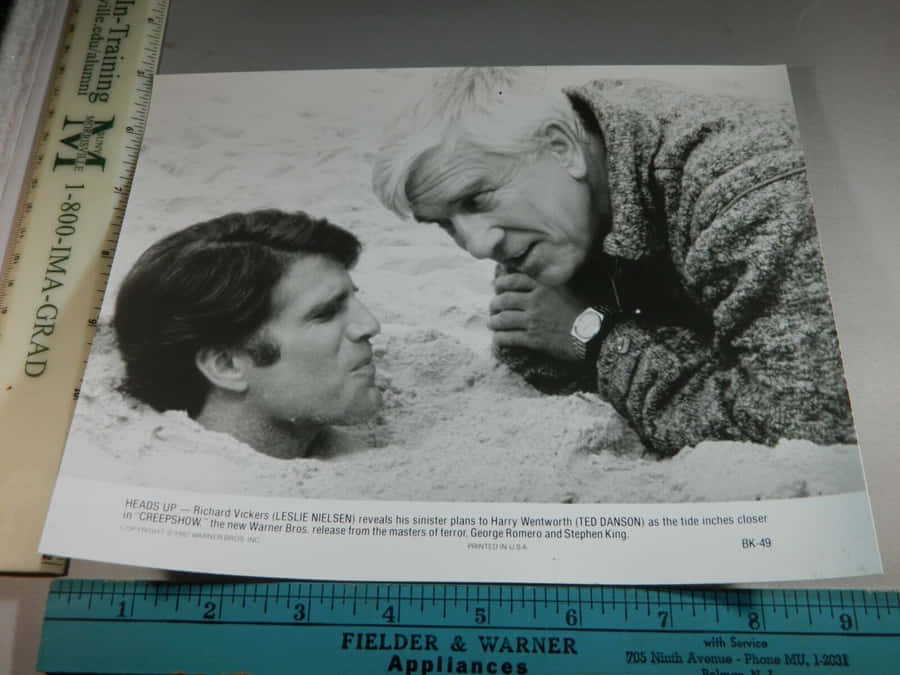 Leslie Nielsen Wallpaper