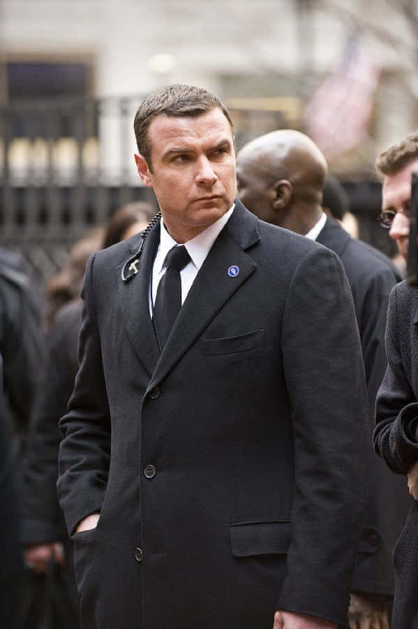 Liev Schreiber Wallpaper