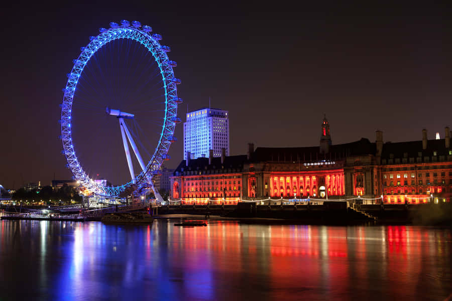 London County Hall And London Eye Wallpaper