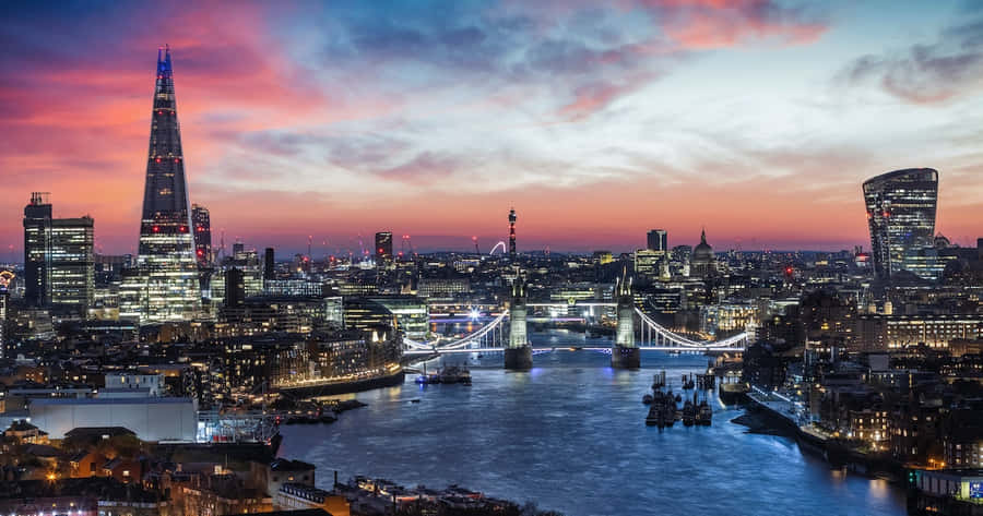 London Skyline Twilight Panorama Wallpaper