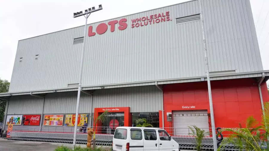 Lots Wholesale Solutions Wallpaper