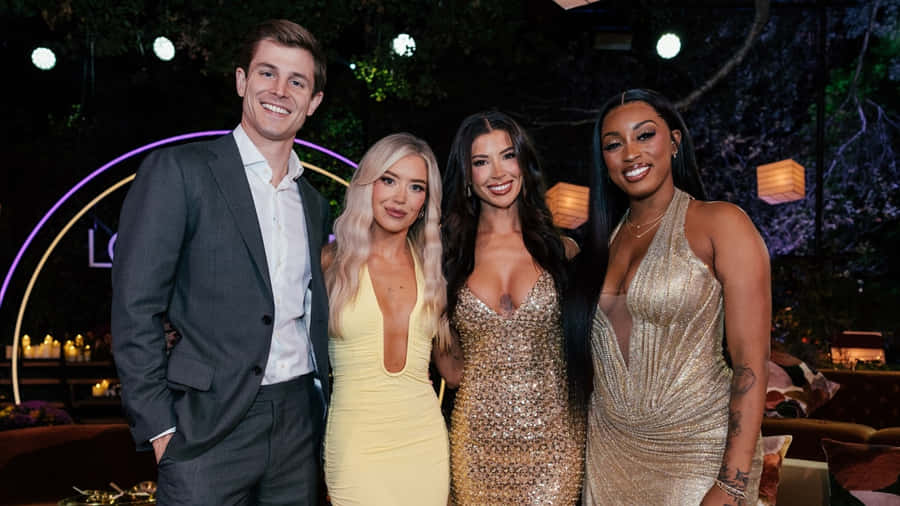 Love Is Blind Cast Reunion Wallpaper