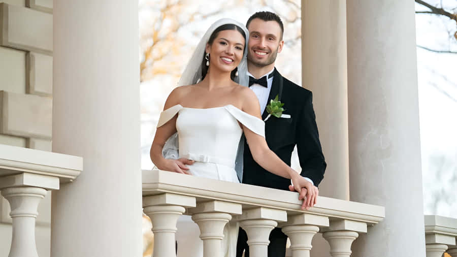 Love Is Blind Wedding Moment Wallpaper