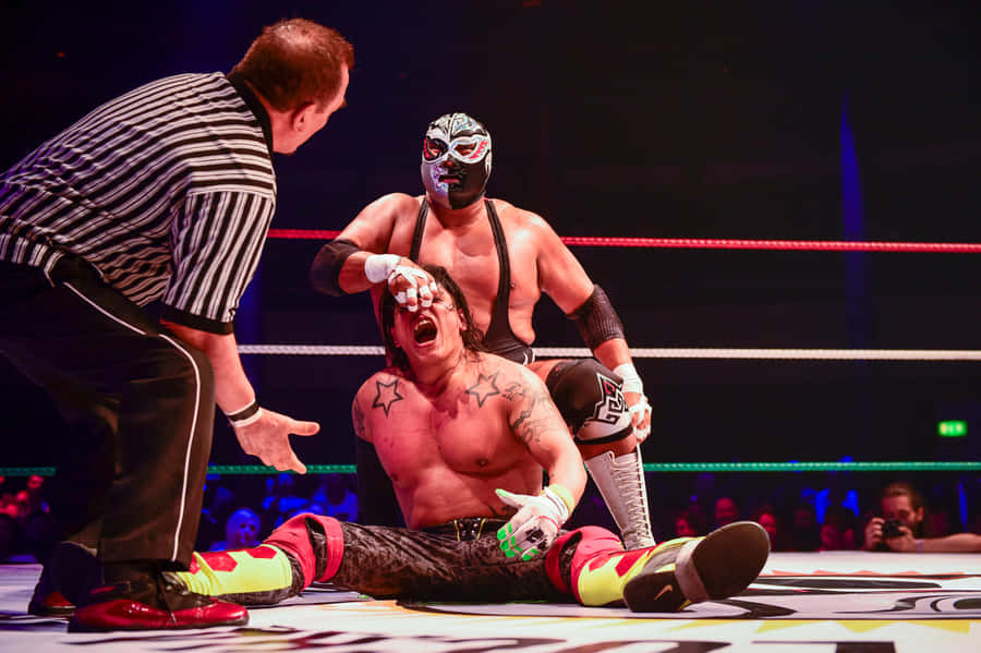 Luchador Match Drama Wallpaper