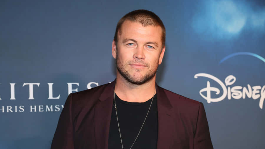 Luke Hemsworth Event Appearance Wallpaper