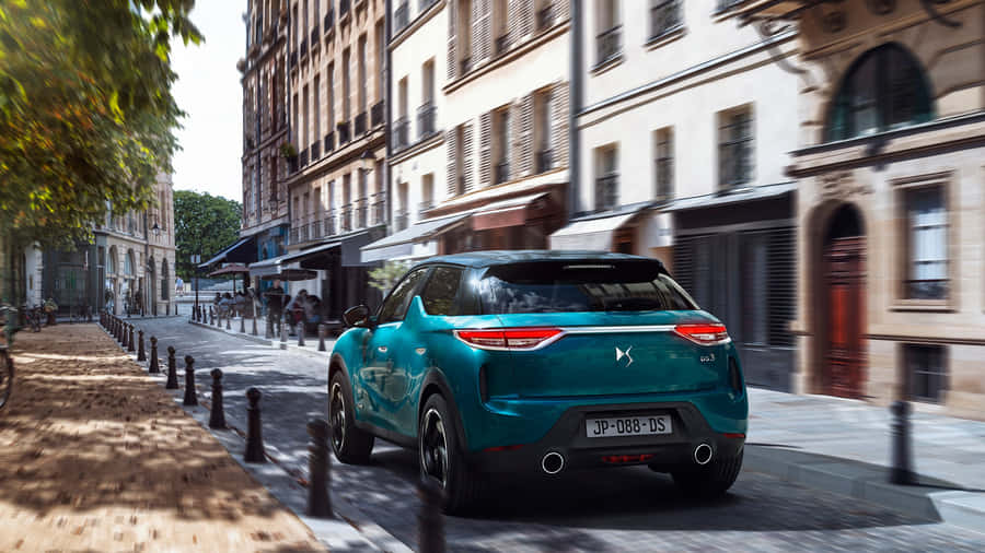 Luxurious Ds 3 Crossback Suv In Urban Landscape Wallpaper