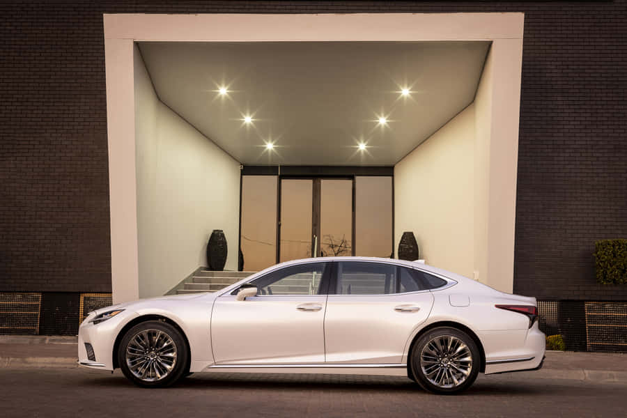 Luxurious Lexus Ls 500 In Crystal White Wallpaper