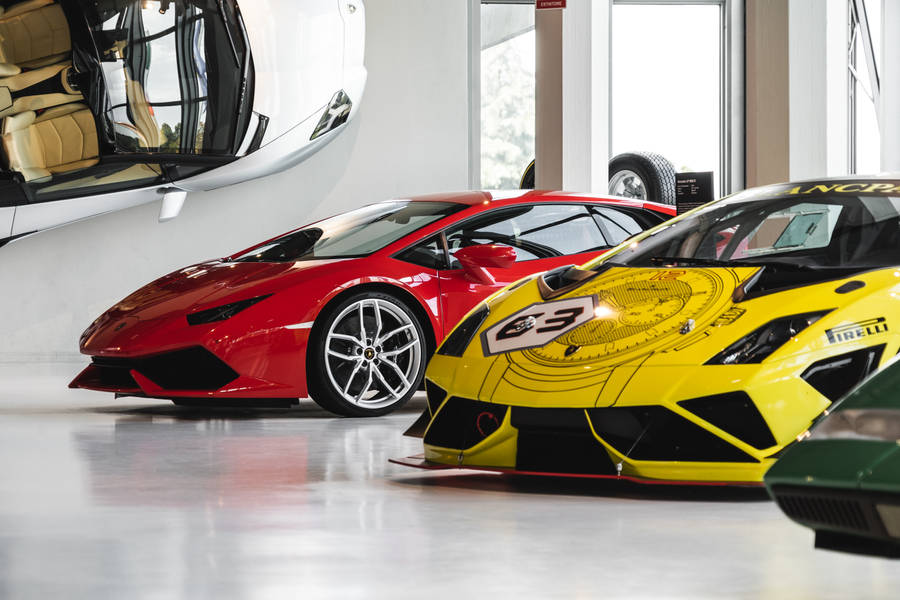 Luxury Car Museum Lamborghini Set Wallpaper