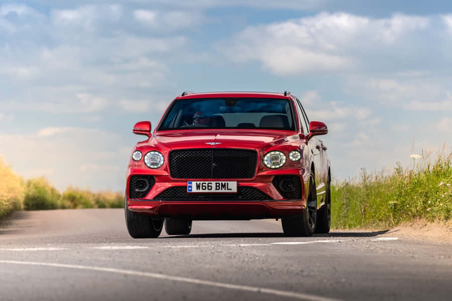 Luxury Meets Performance: Bentley Bentayga Wallpaper