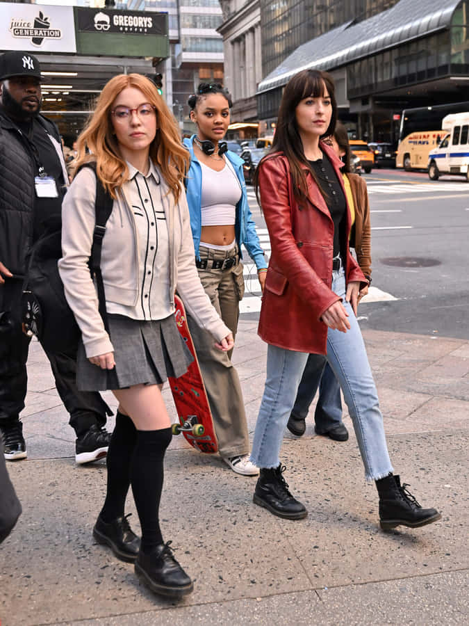 Madame Web Movie Cast Walking Street Wallpaper