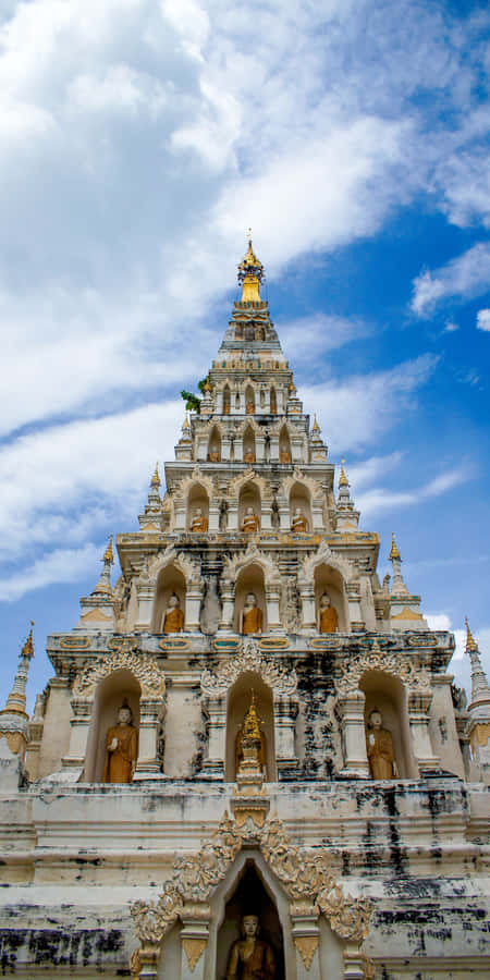 Magnifique Sunrise View From A Mountain In The French Alps Wallpaper