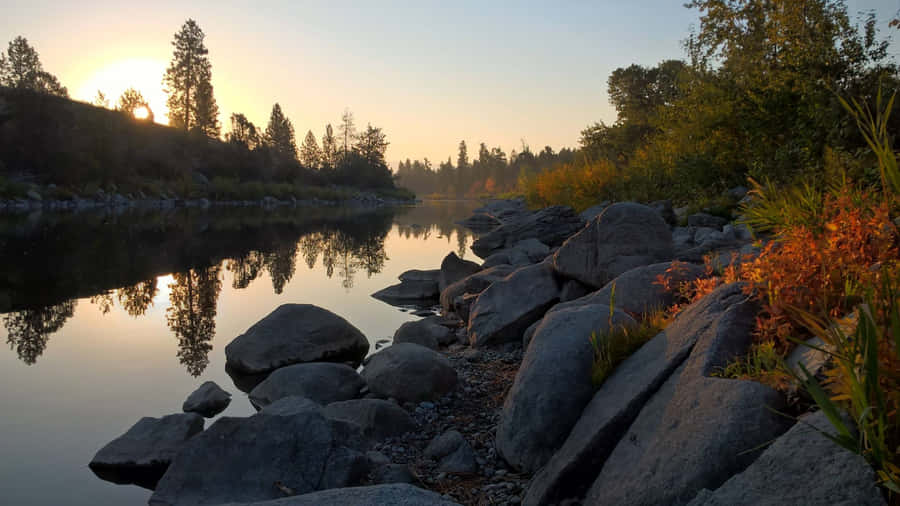 Majestic Spokane River Gorge At Sunset Wallpaper