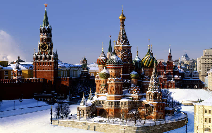 Majestic View Of Saint Basil's Cathedral At Red Square Wallpaper