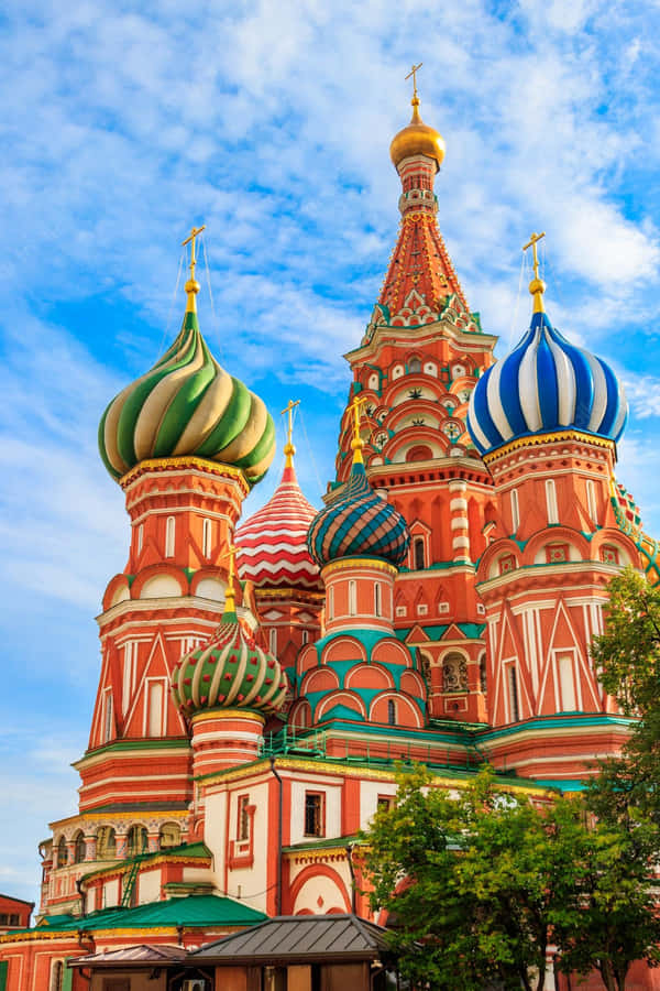 Majestic View Of Saint Basil's Cathedral In Russia Wallpaper