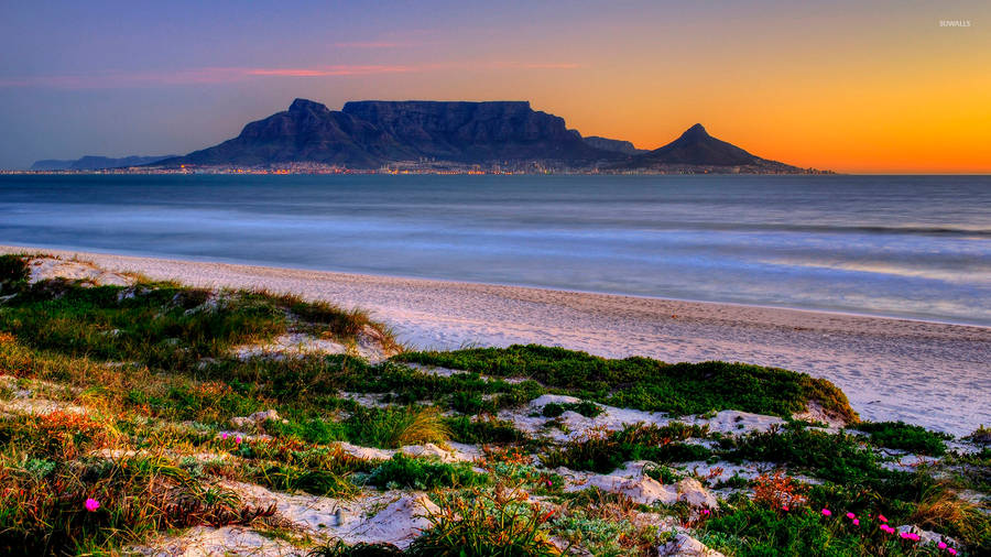 Majestic View Of Table Bay In Cape Town Wallpaper
