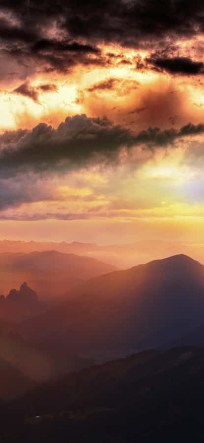 Majestic View Of The Grand Canyon Wallpaper