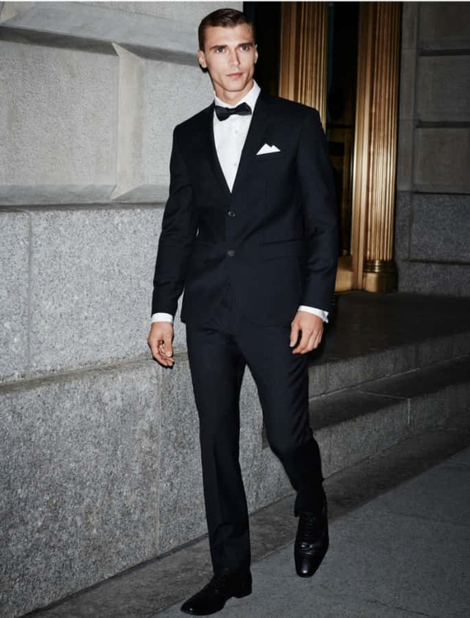 Make A Memorable Impression At Your Next Black Tie Event Wallpaper