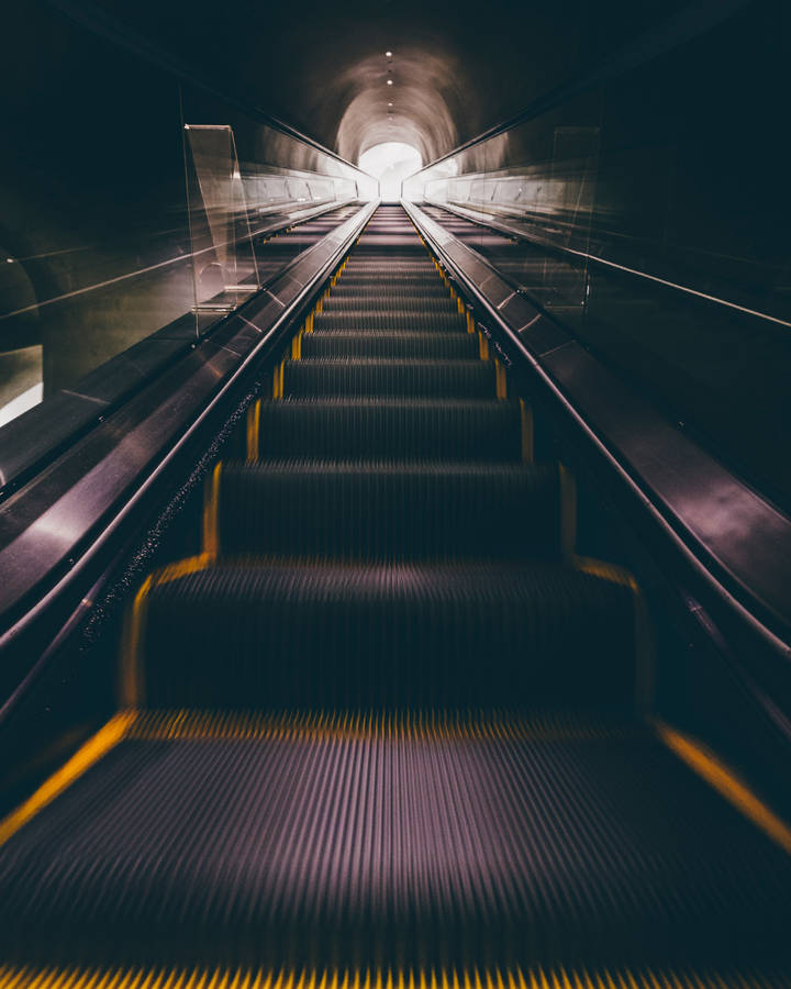 “make Sure To Use The Whatsapp Escalator” Wallpaper