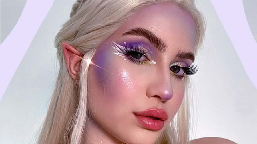 Make Sure You Look Spooktacular This Halloween With A Unique And Creative Makeup Look!