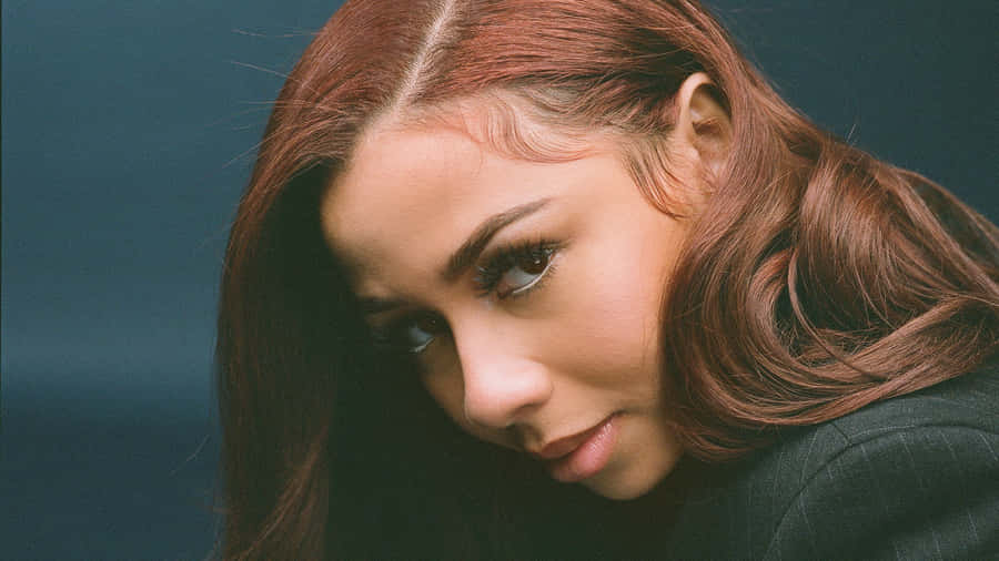 Mariah The Scientist Intimate Portrait Wallpaper