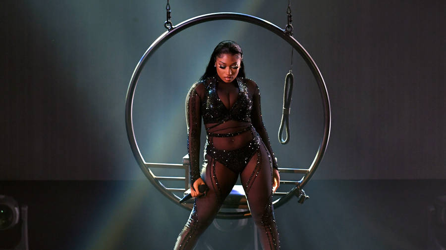 Megan Thee Stallion Body Performance Wallpaper