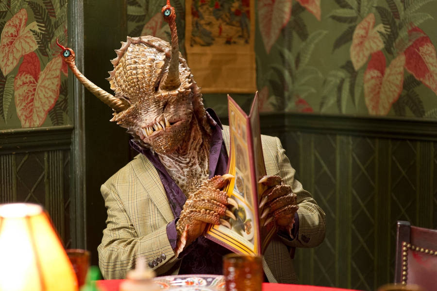 Men In Black Criminal Alien Wallpaper