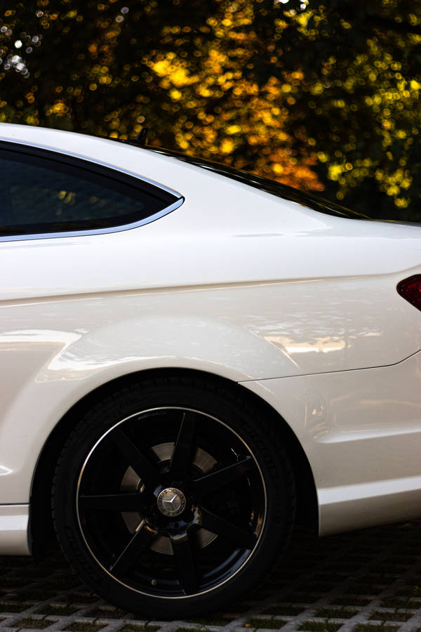 Mercedes Amg Sleek Body Wallpaper