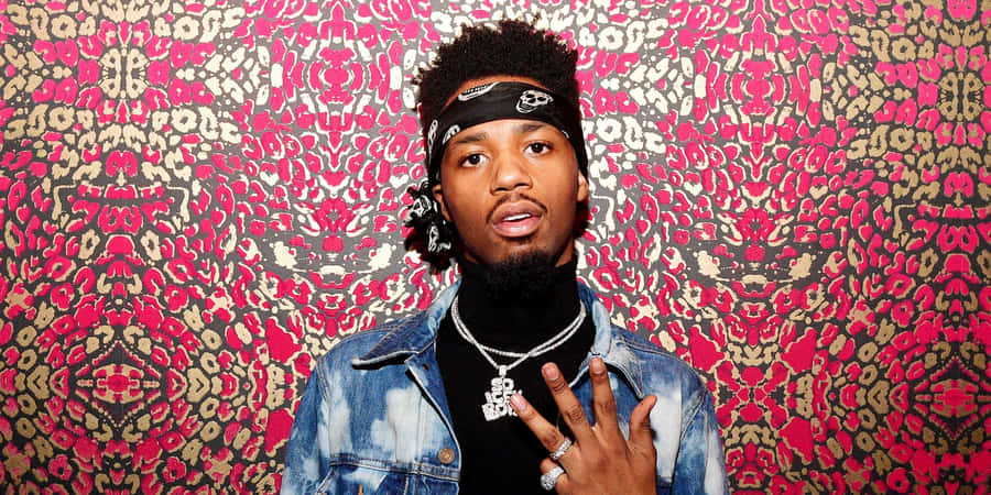 Metro Boomin Patterned Backdrop Wallpaper