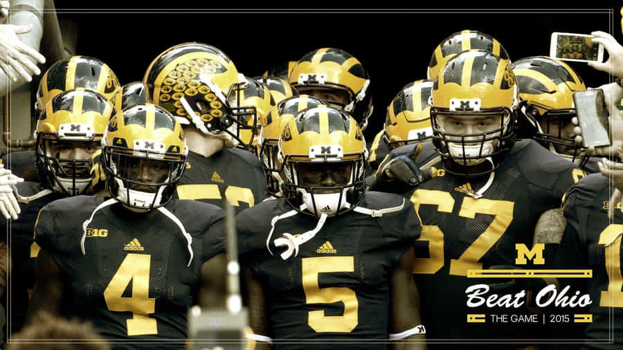 Michigan Wolverines Football – Go Blue! Wallpaper