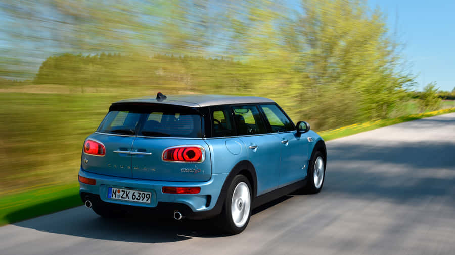 Mini Cooper S Clubman All4 - Elegant And Dynamic Design Wallpaper