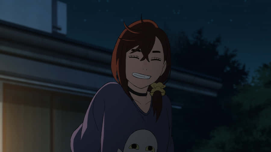 Momo Ayase Smiling Night Wallpaper