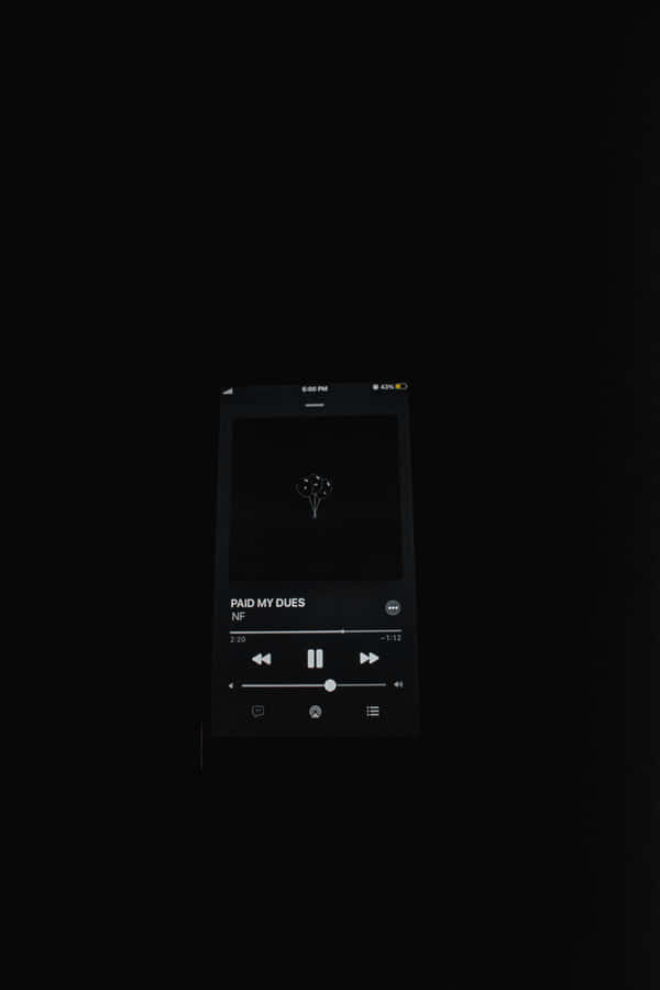 Music Streamingon Smartphonein Dark Wallpaper