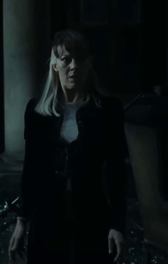 Narcissa Malfoy Concerned Expression Wallpaper