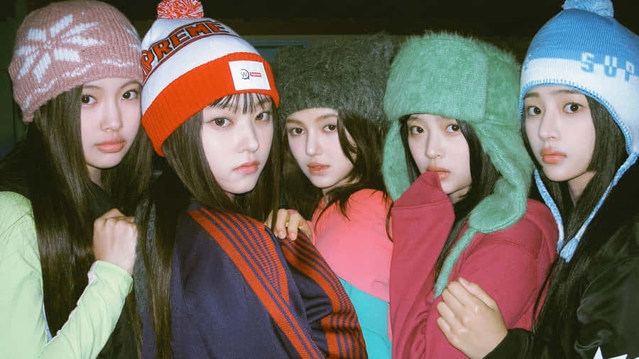 New Jeans_ Group_ Winter_ Fashion Wallpaper