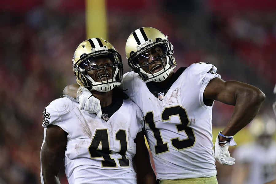 Nfl Running Back Alvin Kamara Wallpaper