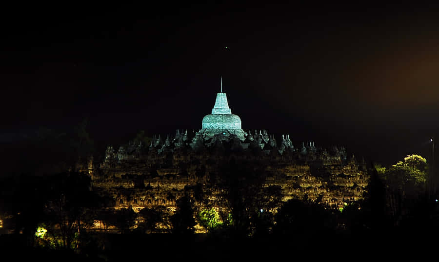 Night Scene In Borobudur Temple Wallpaper
