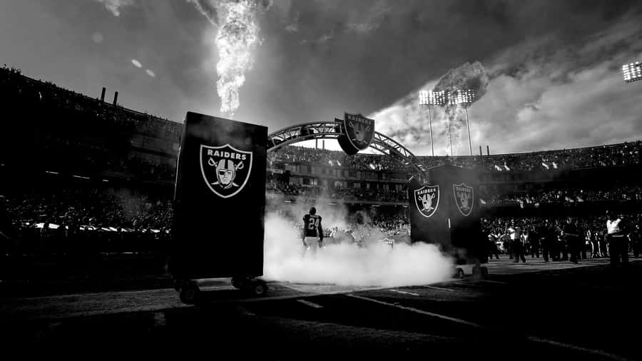 Oakland Raiders Grayscale Wallpaper