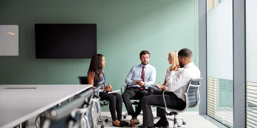 Office Group Chat Wallpaper