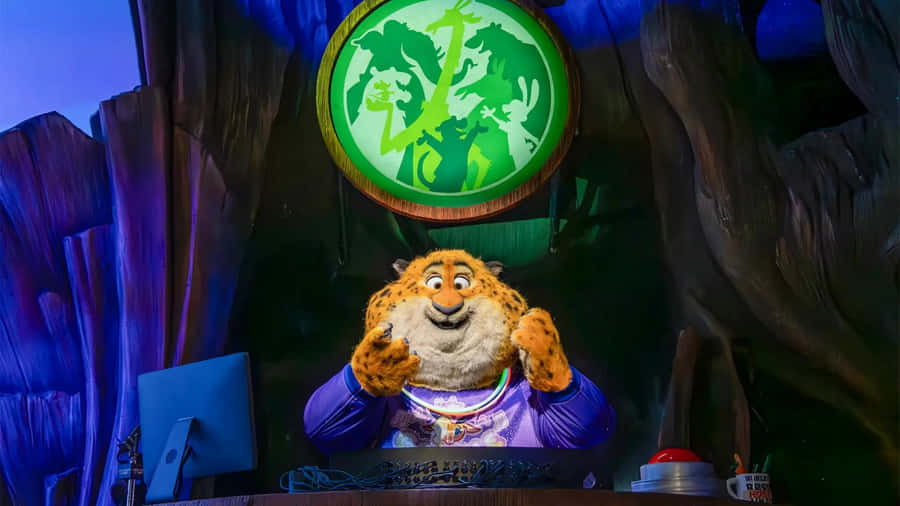 Officer Clawhauser At Desk Wallpaper