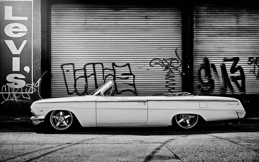 Old-school Graffiti With Car Wallpaper
