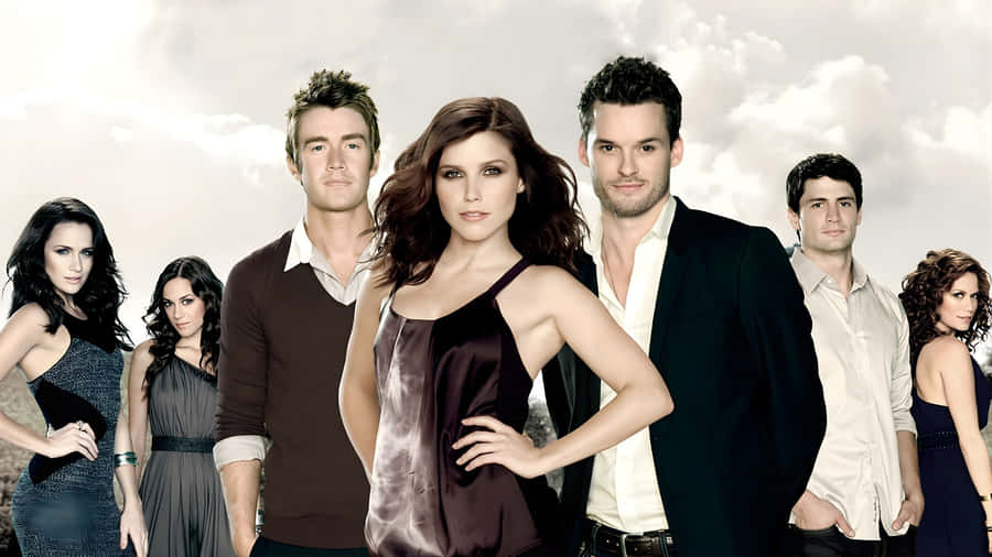 One Tree Hill Cast Reunion Wallpaper