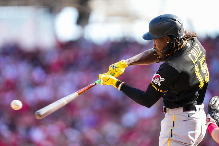 Oneil Cruz Pirates Batting Action Wallpaper