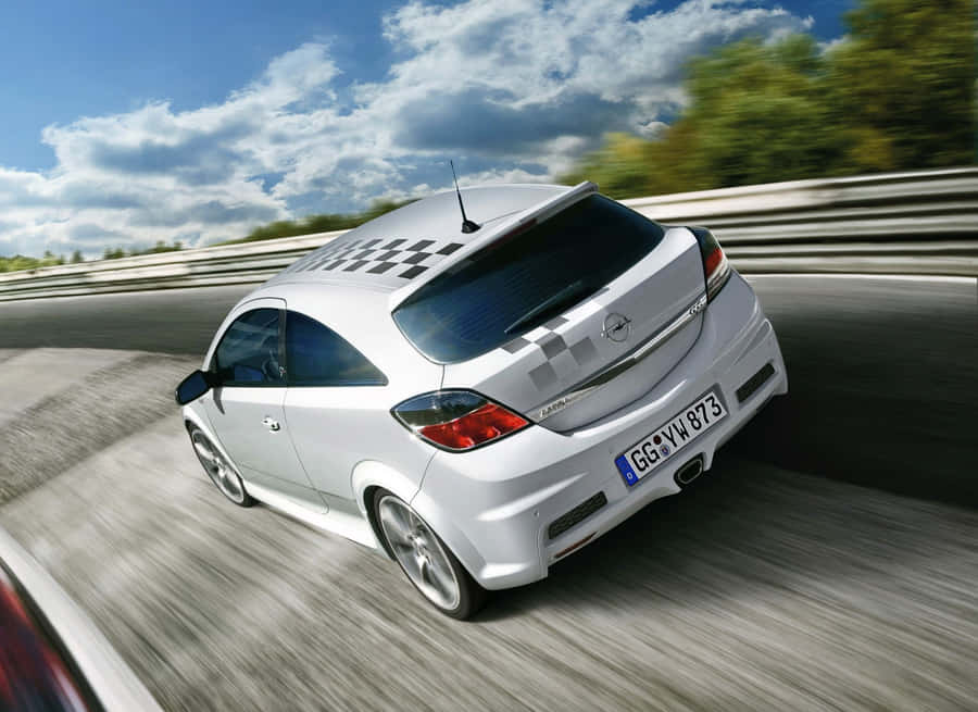 Opel Astra 2048 X 1490 Wallpaper Wallpaper