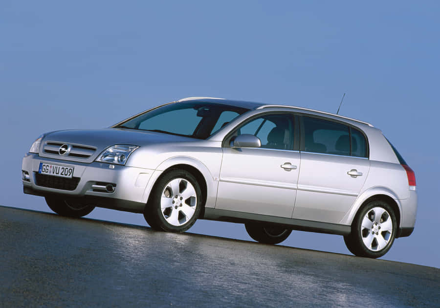 Opel Signum Elegant Sedan Wallpaper