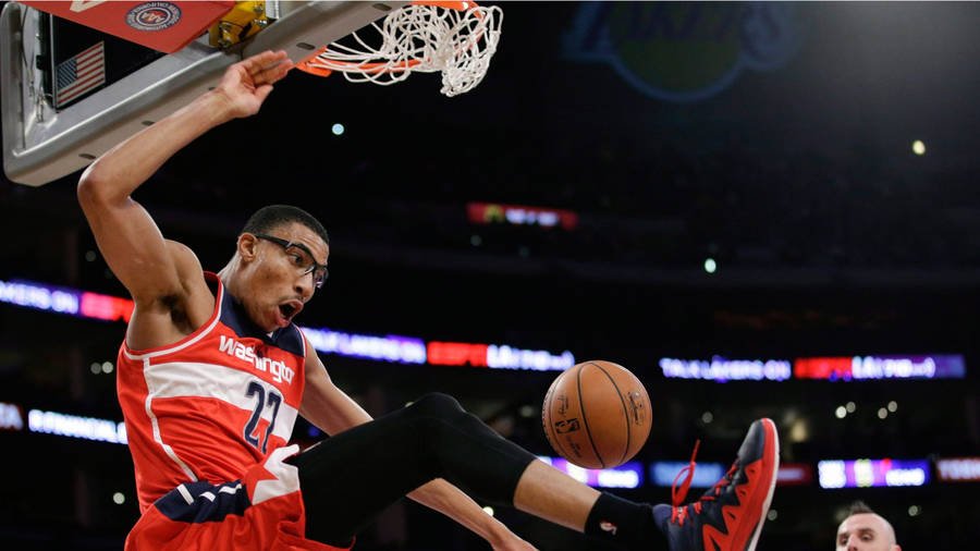 Otto Porter Jr Two Points Wallpaper