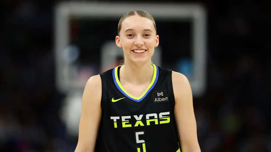 Paige Bueckers Texas Basketball Wallpaper