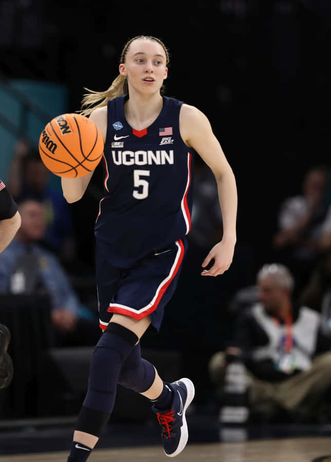 Paige Bueckers Uconn Basketball Wallpaper